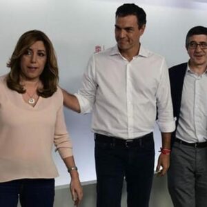 Susana Díaz critica la "ambición" de Iglesias y afirma: "Yo estoy en política por la nobleza de la cosa pública, no por el poder"