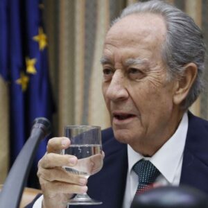 Destapan el amaño del "pastel" de los concursos públicos asignados de antemano por el gobierno de turno a grandes constructoras