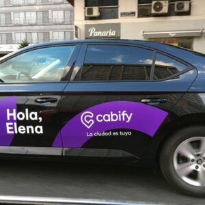 Despiden a un trabajador de 60 años de una subcontrata de Cabify: "O haces 60 horas o te vas a la calle"