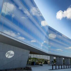 Pfizer ocultó deliberadamente que uno de sus fármacos reducía el riesgo de alzhéimer un 64%