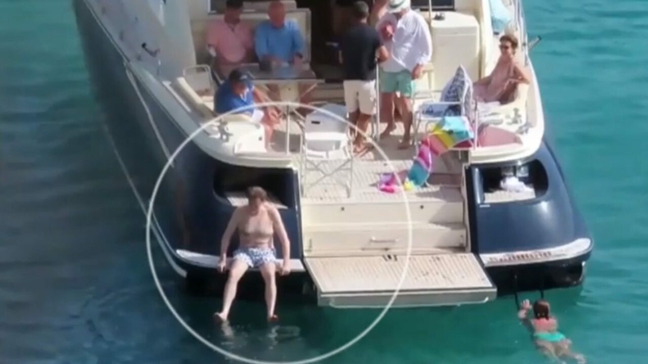 Cospedal dice que no ordenó el borrado de los ordenadores de Bárcenas ¿Fue M. Rajoy? ¿Algún gran medio se lo pregunta?