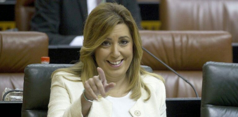 Susana Díaz pide a Inés Arrimadas que reflexione sobre si es compatible "gobernar" con Vox y defender derechos Lgtbi