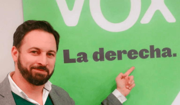 Una ex tesorera de Vox dejó ante notario las pruebas de numerosas irregularidades