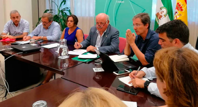 Una cadena de supermercados avisó a la Junta de productos de Magrudis que se seguían vendiendo pese a la alerta por listeria