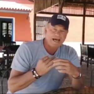 Bertín insulta a los que le criticaron tras afirmar: "el feminismo no es necesario en España"