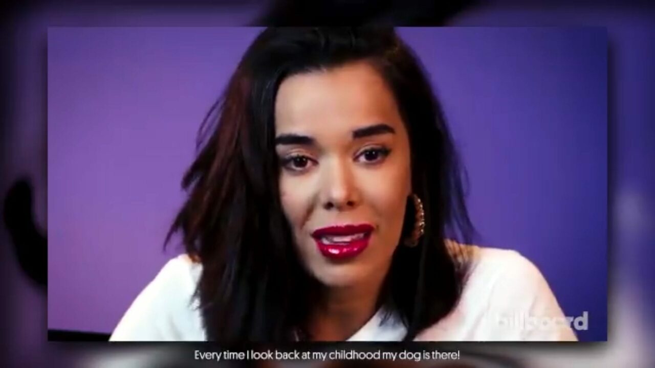 Acusan a Beatriz Luengo de forzar el acento latino como maniobra de marketing