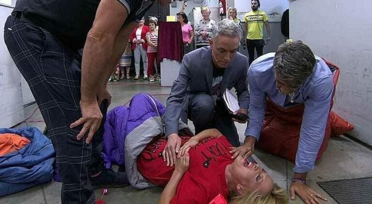 Lydia Lozano, en un hospital tras sufrir un accidente en directo en Sálvame