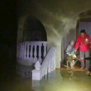 El CM de la Guardia Civil se flipa con un tuit religioso sobre las inundaciones