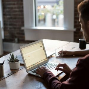 Madrid y Barcelona duplican la venta de oficinas