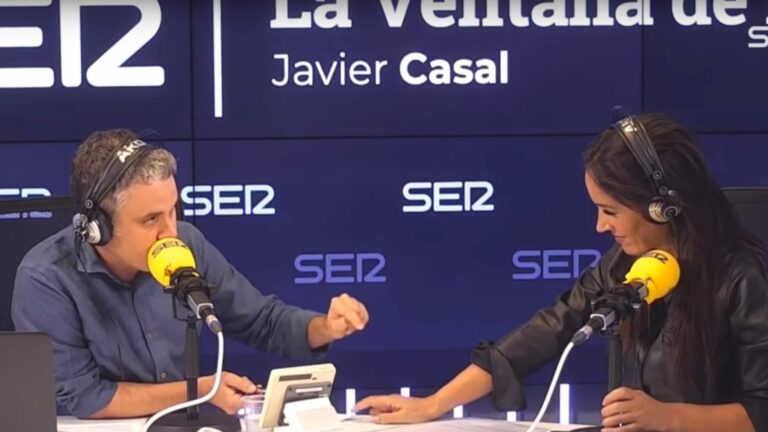 Begoña Villacís le apunta a la SER lo que quiere que le pregunte: "Me alegra que me haga esa pregunta"