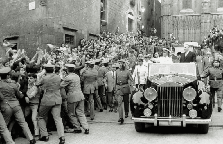 Progresa la recogida de firmas para enterrar a Franco en la Sagrada Familia