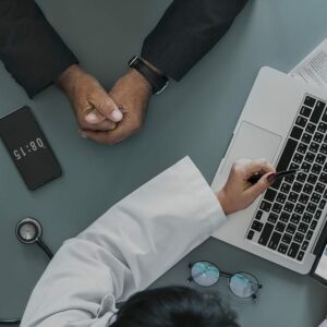 ¿Cómo conseguir que tu página web atraiga clientes llegados desde cualquier parte del mundo?
