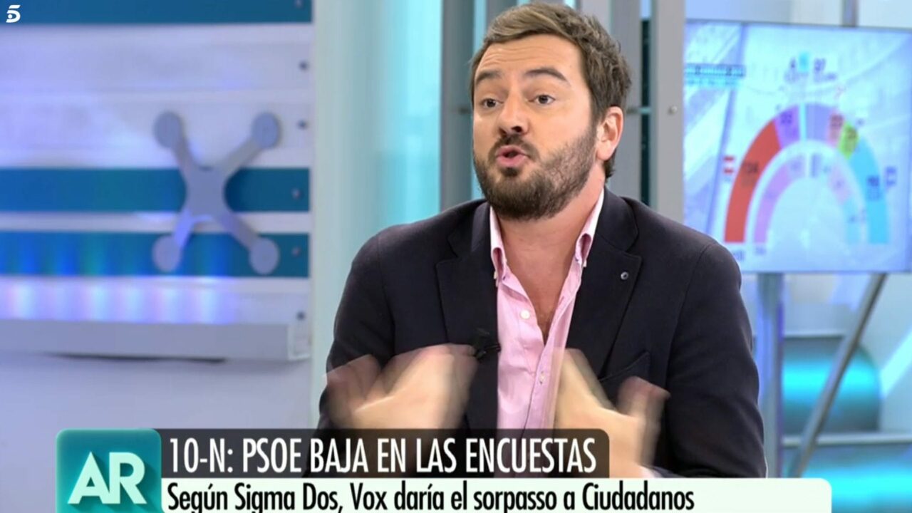 Jorge Bustos no se cree el hundimiento de Ciudadanos publicado por su propio periódico y surgen las risas