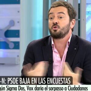 Jorge Bustos no se cree el hundimiento de Ciudadanos publicado por su propio periódico y surgen las risas