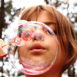 Los niños y los juegos que favorecen su desarrollo