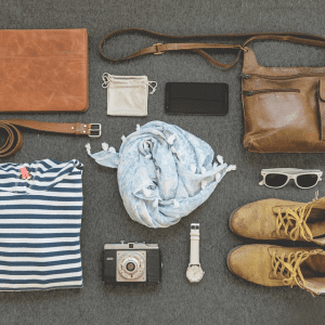 Las últimas tendencias en moda se pueden elegir en catálogos por Internet