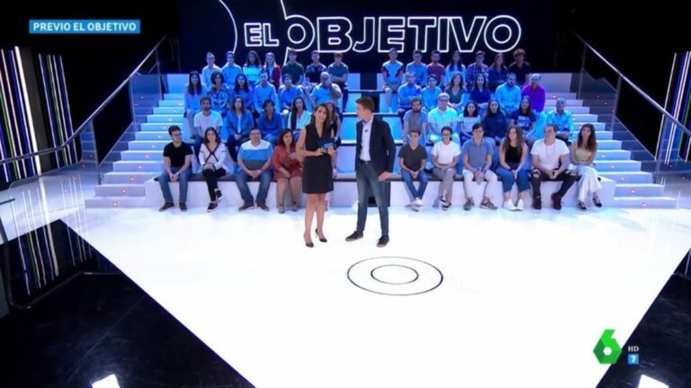 Ana Pastor ofrece su cara más amable durante su entrevista a Íñigo Errejón en El Objetivo