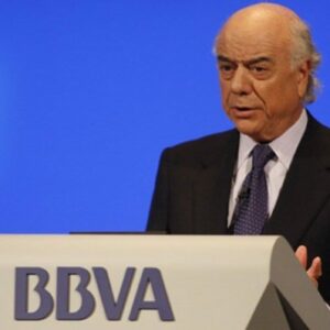 La Audiencia Nacional imputa al expresidente del BBVA Francisco González por los pagos al excomisario Villarejo