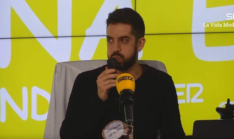 La Vida Moderna estrena alcoholímetro: "mira Hermann Tertsch, sí se puede (ir sobrio)"