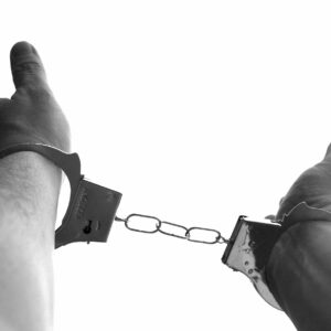 Funcionario de prisiones, todo lo que tienes que saber sobre esta profesión