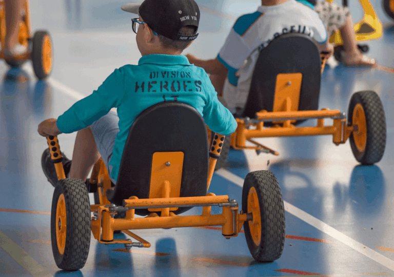 Karts a pedales para pequeños y grandes