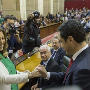 El Parlamento andaluz no regula el juego mientras hay jóvenes con deudas de 40.000 euros