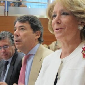 Esperanza Aguirre propone que el PP apoye a Pedro Sánchez para evitar a "los comunistas bolivarianos"