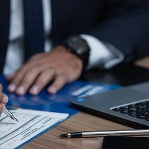 Cómo seleccionar al abogado correcto para cada ocasión