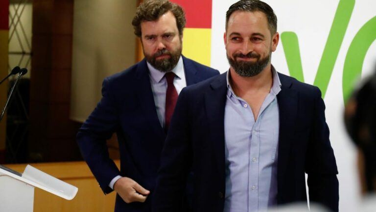 Abascal y Espinosa cobraron sueldos de donaciones del Consejo Nacional de la Resistencia de Irán