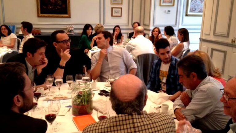 El youtuber Auron Play habla sobre su encuentro con Albert Rivera: "El muy cerdo..."