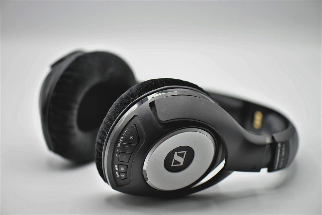 ¿Realmente merece la pena comprar auriculares gamer?