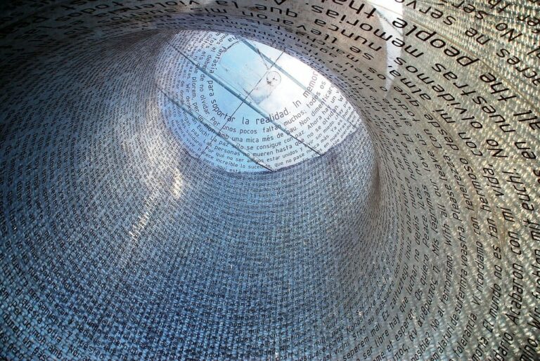 VOX propone retirar el monumento conmemorativo a las víctimas de los atentados del 11-M