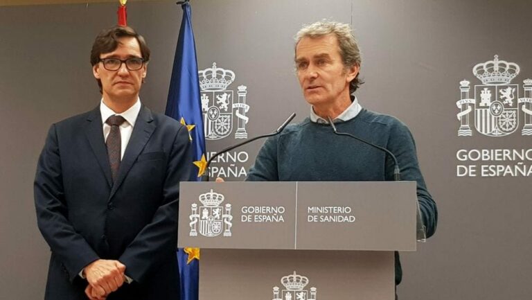 El Gobierno afirma que en España "no hay coronavirus" y que la alarma es exagerada