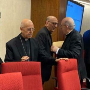 La Conferencia Episcopal pide cancelar las procesiones de Semana Santa en todo el país