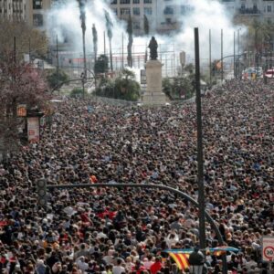 Aplazan la celebración de las Fallas por la epidemia del coronavirus