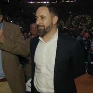Santiago Abascal anuncia que también ha sido contagiado por el coronavirus