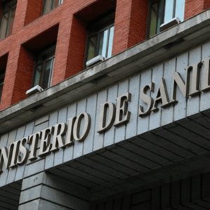 Sanidad pide un aplauso para los ingresados por el coronavirus y desata un brote de críticas