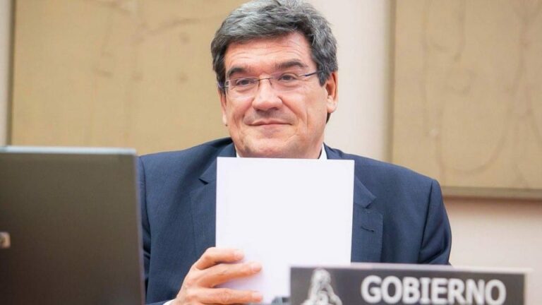 Los autónomos que pierdan el 75% de sus ingresos no tendrán que pagar cuota y cobrarán la prestación