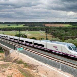 Compromís denuncia viajes masivos desde Madrid hacia la Comunidad Valenciana