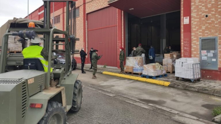 Incautan numeroso material sanitario en un almacén en la provincia de Valencia