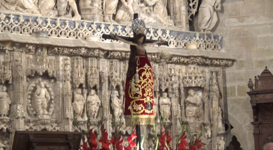 Santo Cristo de los Milagros en la Catedral de Huesca. 