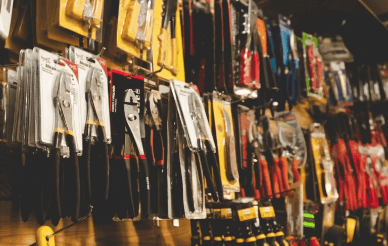 Cómo elegir los mejores productos de ferretería industrial