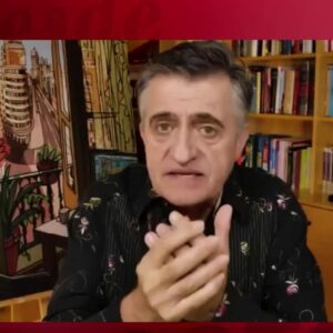 Wyoming contesta a VOX tras sus ataques a Ferreras y Pastor: "El patriotismo no se demuestra pegando una banderita en la mascarilla"