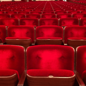 Sevilla suma tres nuevos Bienes de Interés Cultural de la mano de los cines Cervantes, Llorens y Trajano