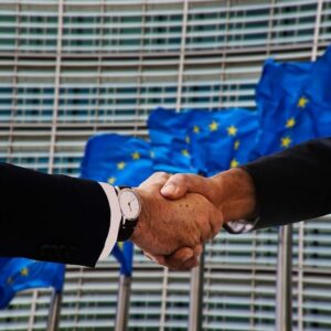 Descubre cómo hacer un Máster en Ciencias Políticas de la mano de Euroinnova