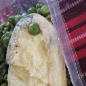 Encuentran moho en los alimentos para niños vulnerables de la Junta de Andalucía