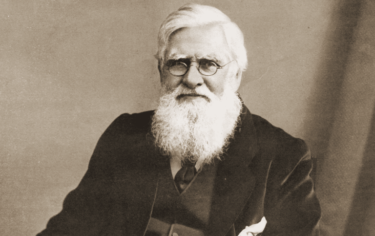 Charles Darwin, señalado en Twitter por "machirulo"