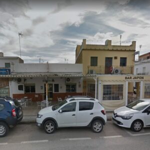 Detenido el conductor ebrio que atropelló a varios vecinos en un bar de Guillena