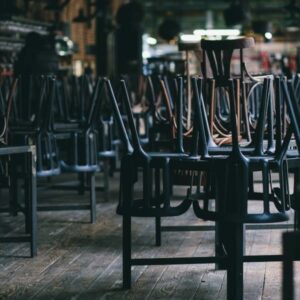 La Asociación de Hosteleros de Sevilla calcula que al menos 500 bares "no reabrirán"