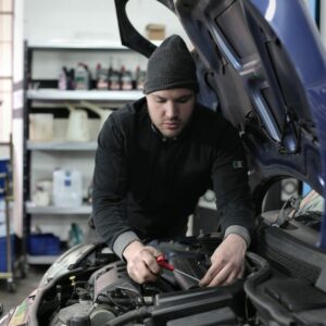 Servicios para el mantenimiento de tu coche y velar por la seguridad vial